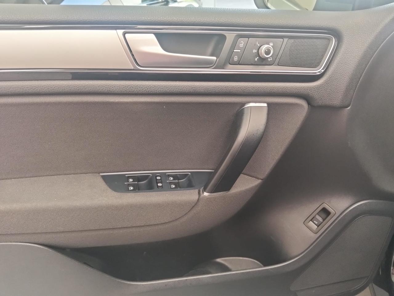 Volkswagen Touareg 3.0 TDI 204 CV tiptronic BlueMotion Techn. Executive
