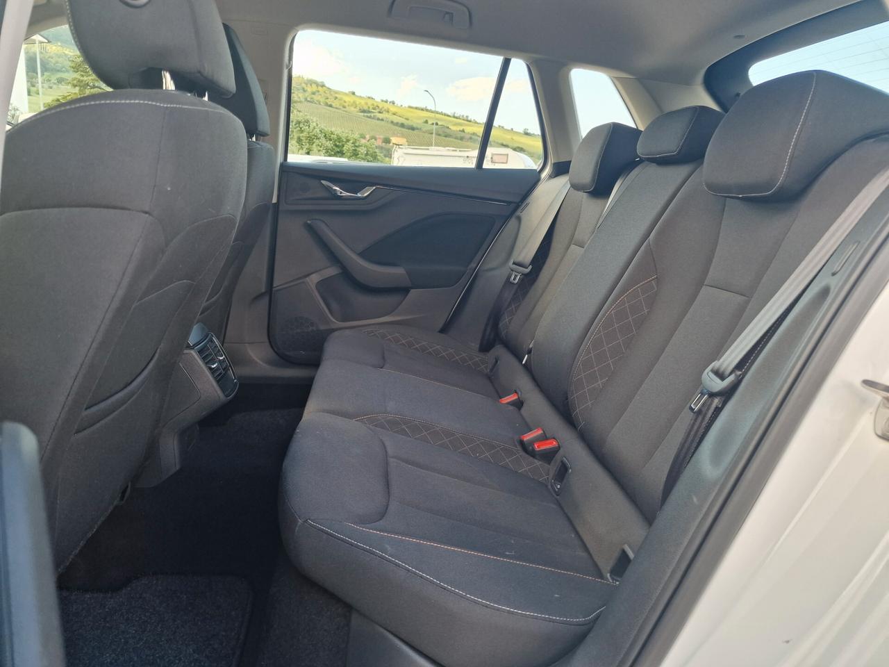 Skoda Kamiq 1.0 TSI Ambition 95 CV