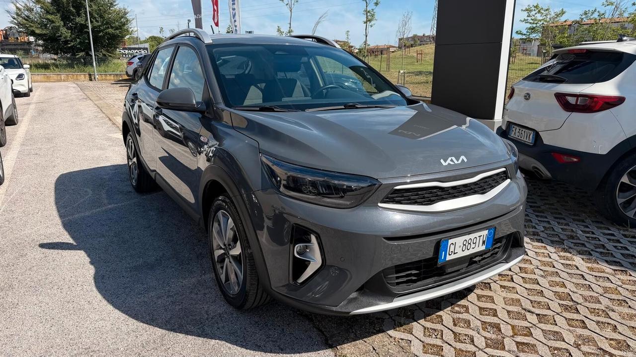 Kia Stonic 1.0 T-GDi 100 CV MHEV MT Urban