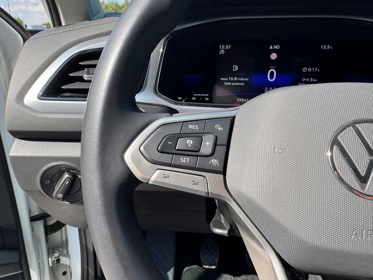 Volkswagen T-Roc 1.0 TSI Style ADATTA A NEOPTANTATI