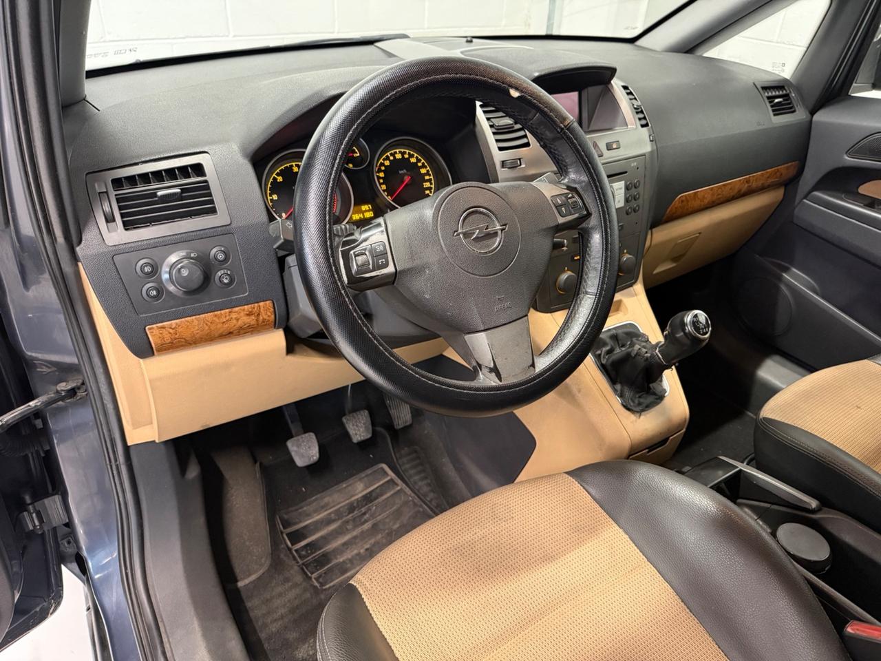 Opel Zafira 1.9 CDTI 120CV Enjoy