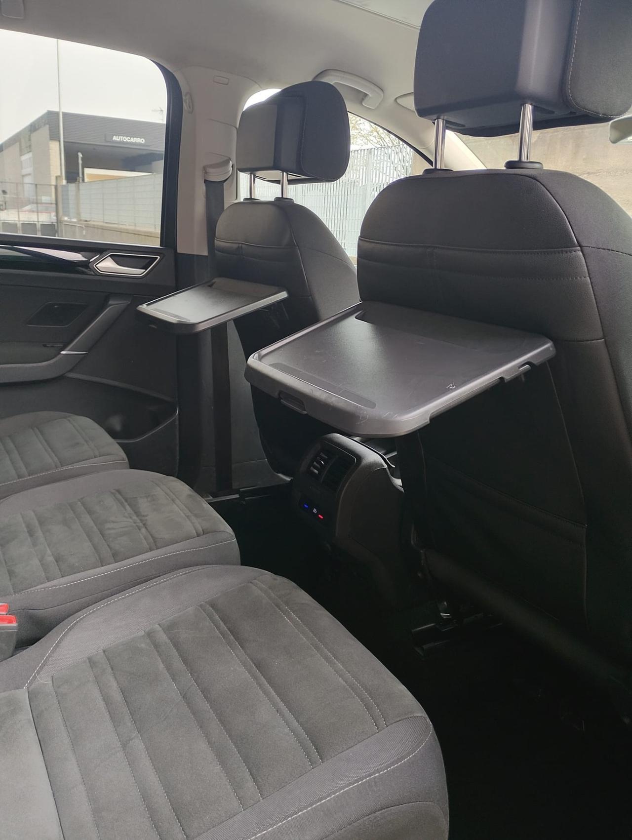 Volkswagen Touran 2.0 TDI 150 CV SCR DSG Executive BlueMotion Tech.