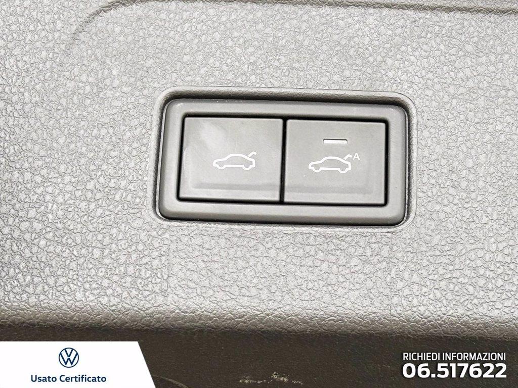 VOLKSWAGEN Passat variant 2.0 tdi business 150cv dsg del 2022