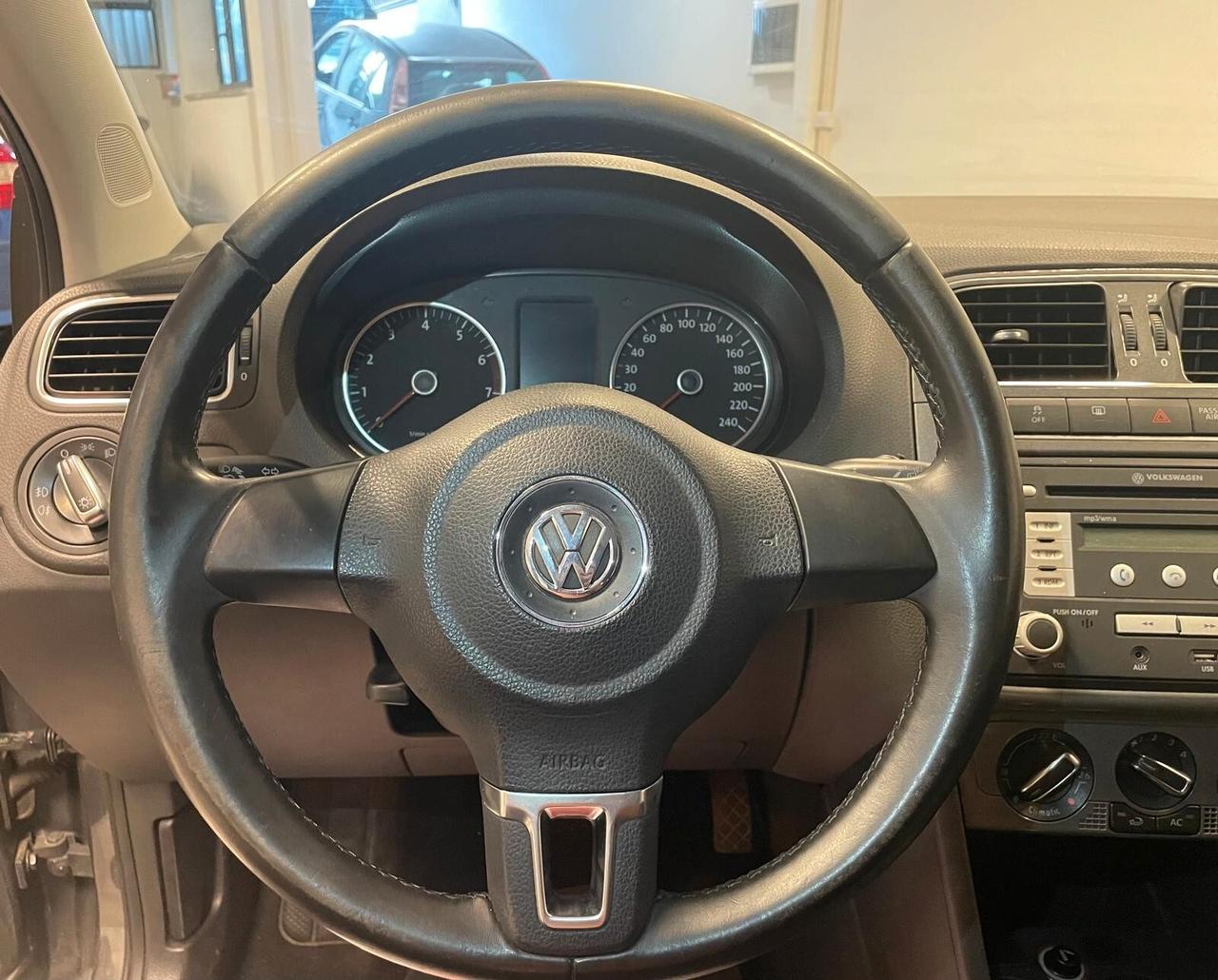 VOLKSWAGEN POLO 1.4- OK NEOPATENTATI- EURO 5B
