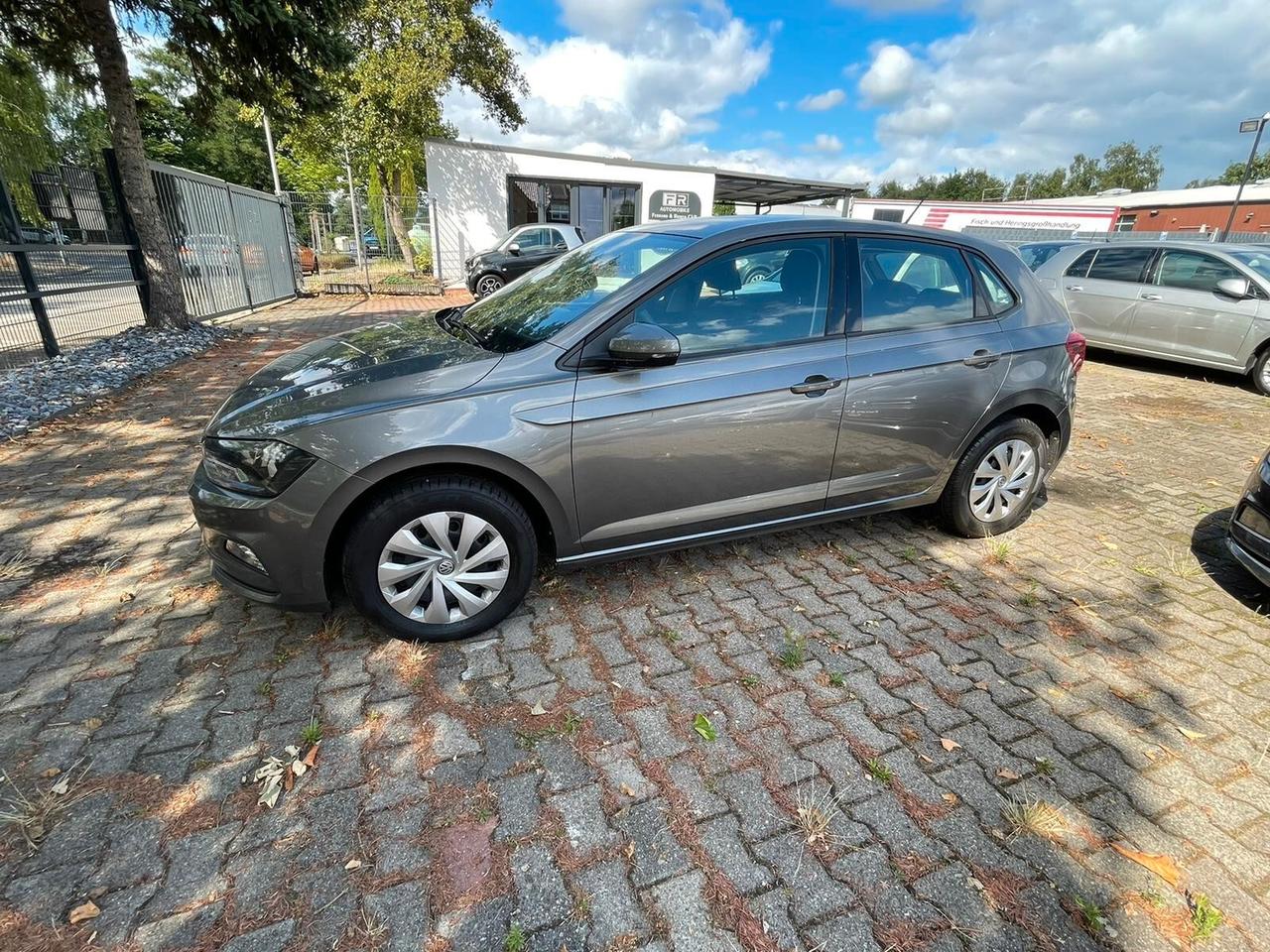 Volkswagen Polo 1.6 TDI 95 CV 5p. Highline BlueMotion Technology APPLE CAR PLAY CLIMA CRUISE LED CERCHI