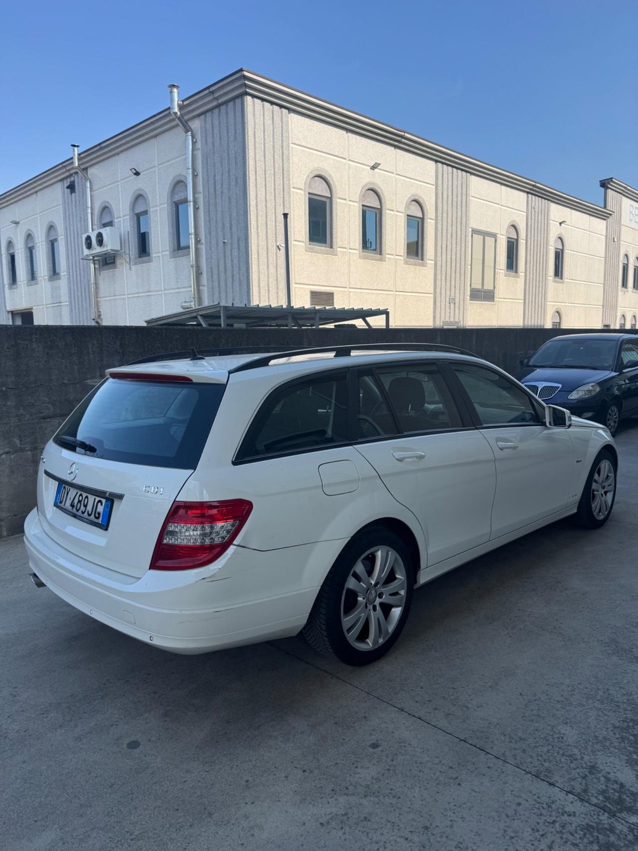 Mercedes-benz C 220 CDI S.W. BlueEFFICIENCY Executive