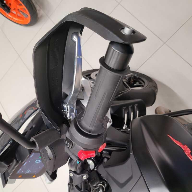 Moto Guzzi V85 Strada - 2025