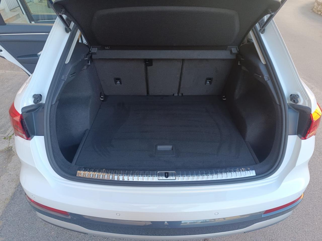 Audi Q3 35 TDI S tronic Business Advanced