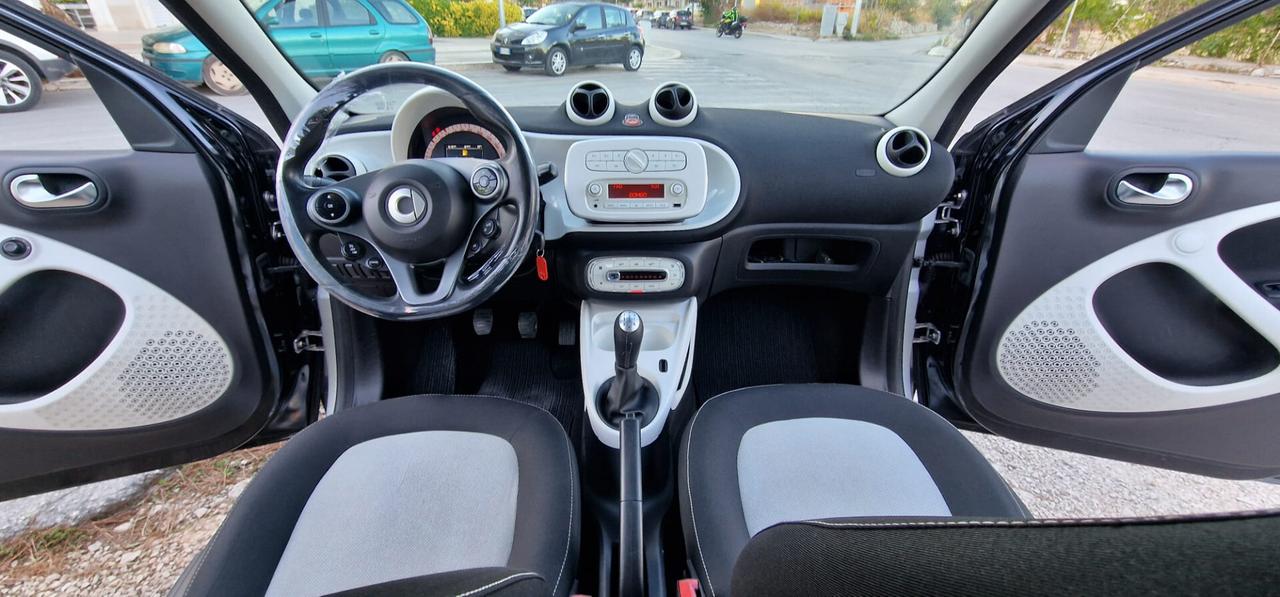Smart ForFour 70 1.0 Prime 2015