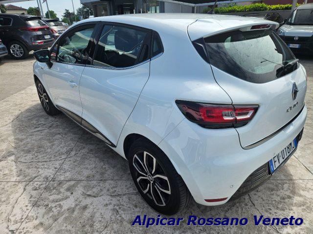 RENAULT Clio dCi 8V 90 CV 5 porte Moschino Intens