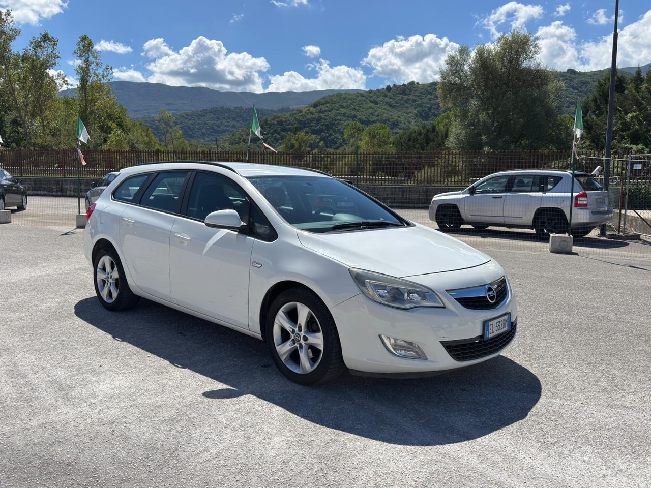 Opel Astra 1.7 CDTI 110CV Sports Tourer Cosmo