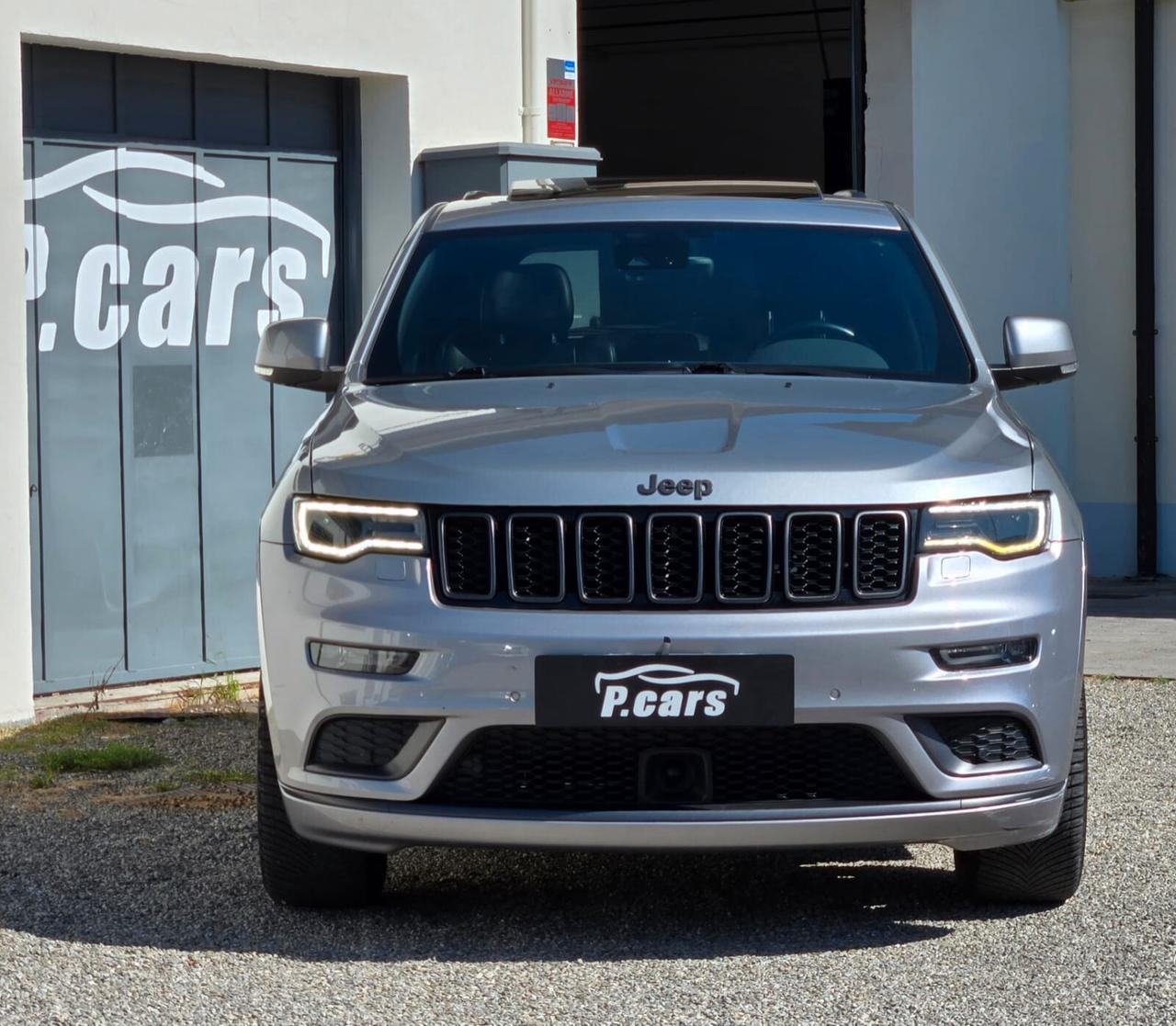 Jeep Grand Cherokee 3.0 V6 CRD 250 Multijet II S Model full