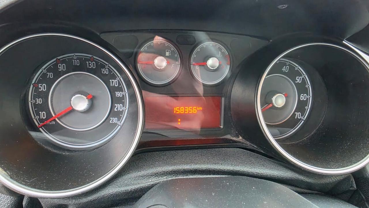 Fiat Punto 1.2 8V 5 porte Lounge benzina/gpl