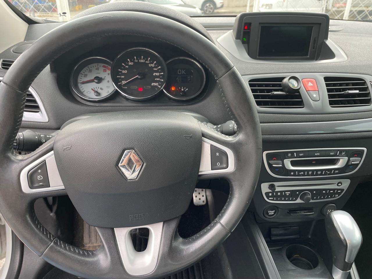 Renault Megane 1.5 dCi 110CV cambio automatico