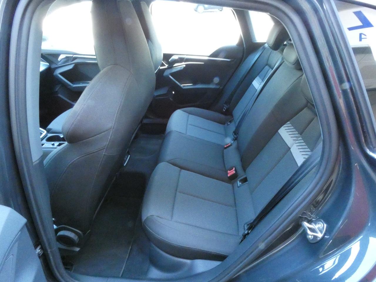 AUDI A3 4ª serie A3 SPB 30 TFSI S tronic Busin...