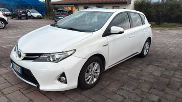 Toyota Auris 1.8 Hybrid