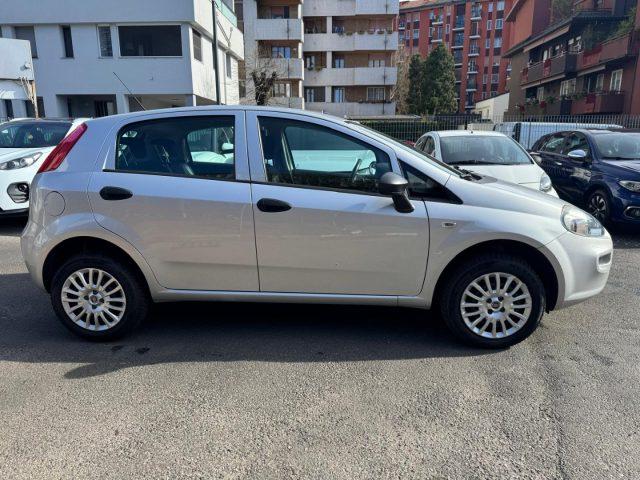 FIAT Punto 1.4 8V 5 porte Natural Power Street