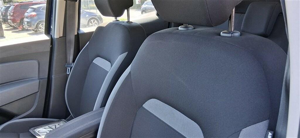 Dacia Duster 1.6 SCe Essential 4x2