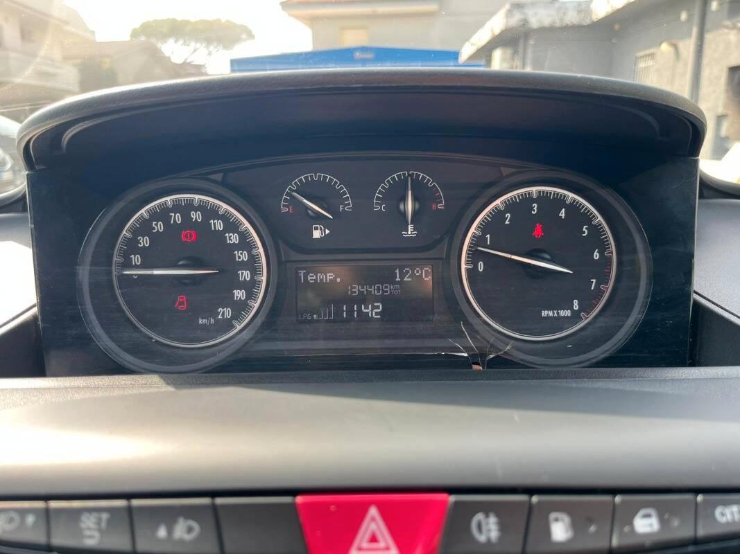 Lancia Ypsilon 1.2 Opening edition ecochic Gpl 69cv