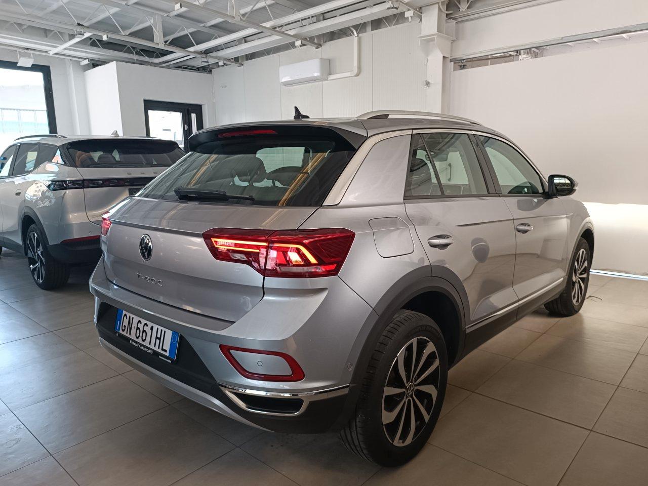 Volkswagen T-Roc 1.0 tsi Style 110cv