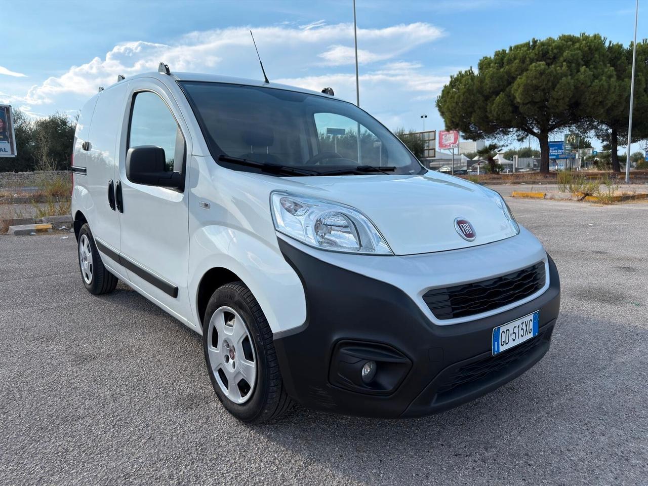 Fiat Fiorino 1.3 MJT 95CV Cargo SX