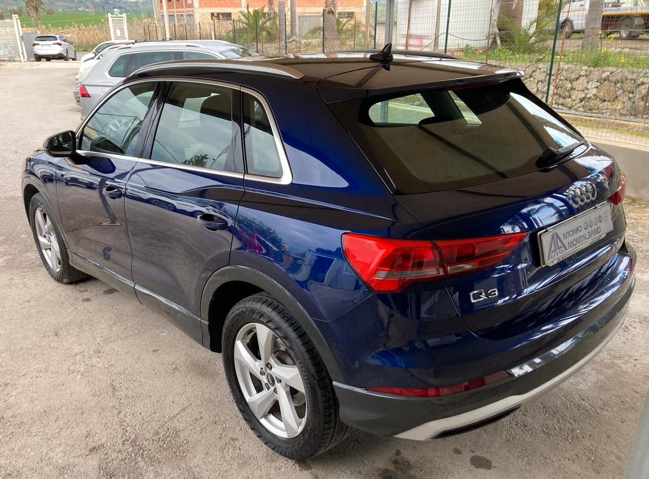 Audi Q3 35 TDI S tronic Business Advanced