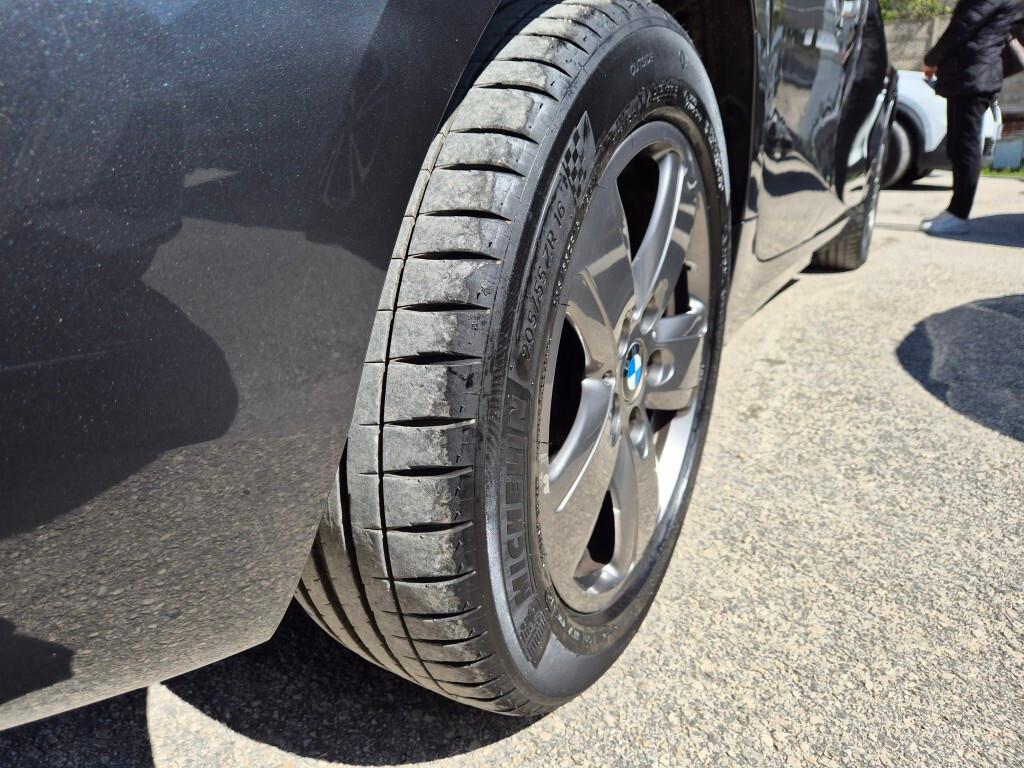 BMW NEW 116d Business Advantage