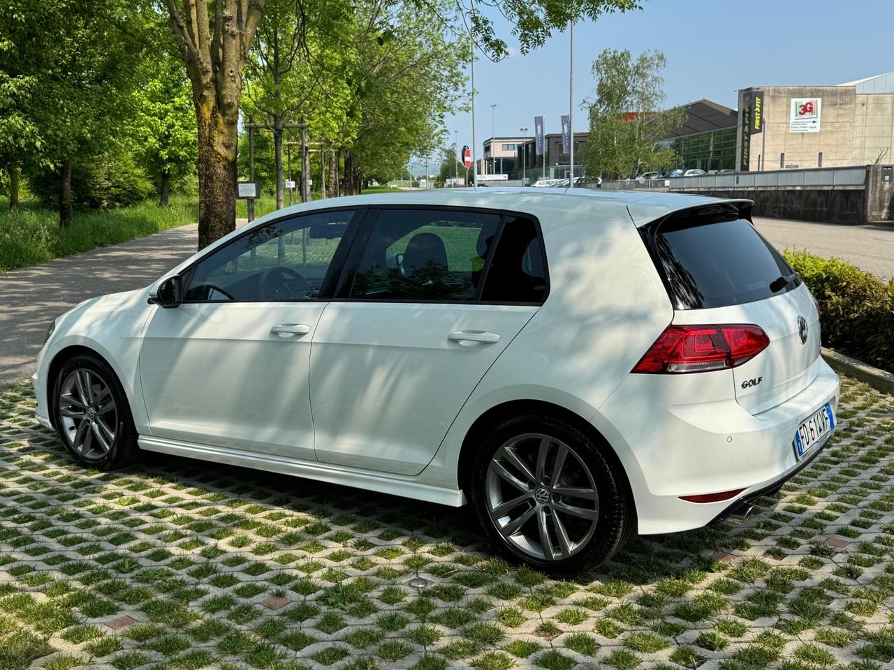 Volkswagen Golf 1.6 TDI 110 CV 5p RLine Edition BlueMotion