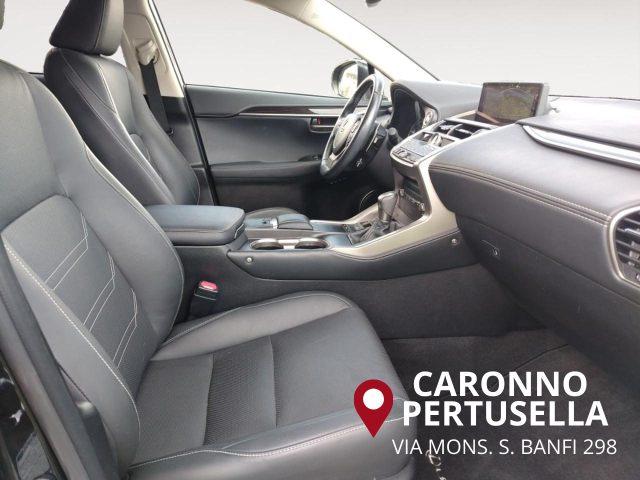 LEXUS NX 300 Hybrid 4WD Luxury