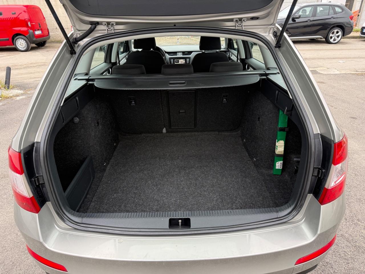 Skoda Octavia 1.6 TDI CR 90 CV Station Wagon