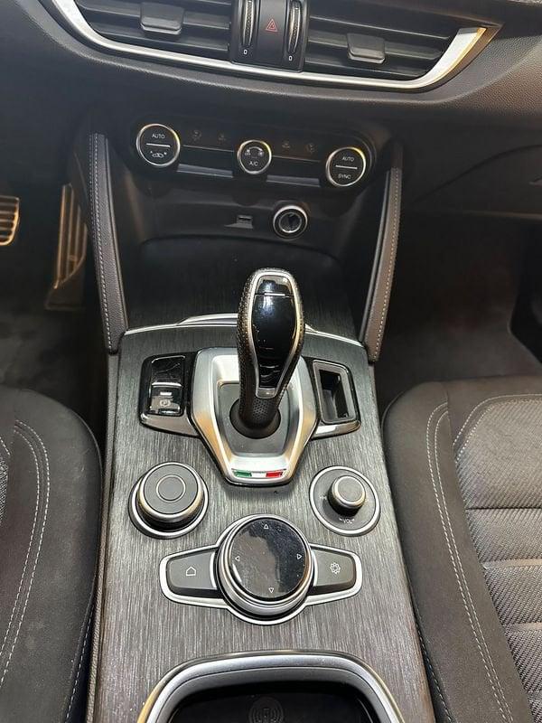 Alfa Romeo Stelvio Stelvio 2.2 t Super Business Q4 190cv auto PREZZO VERO