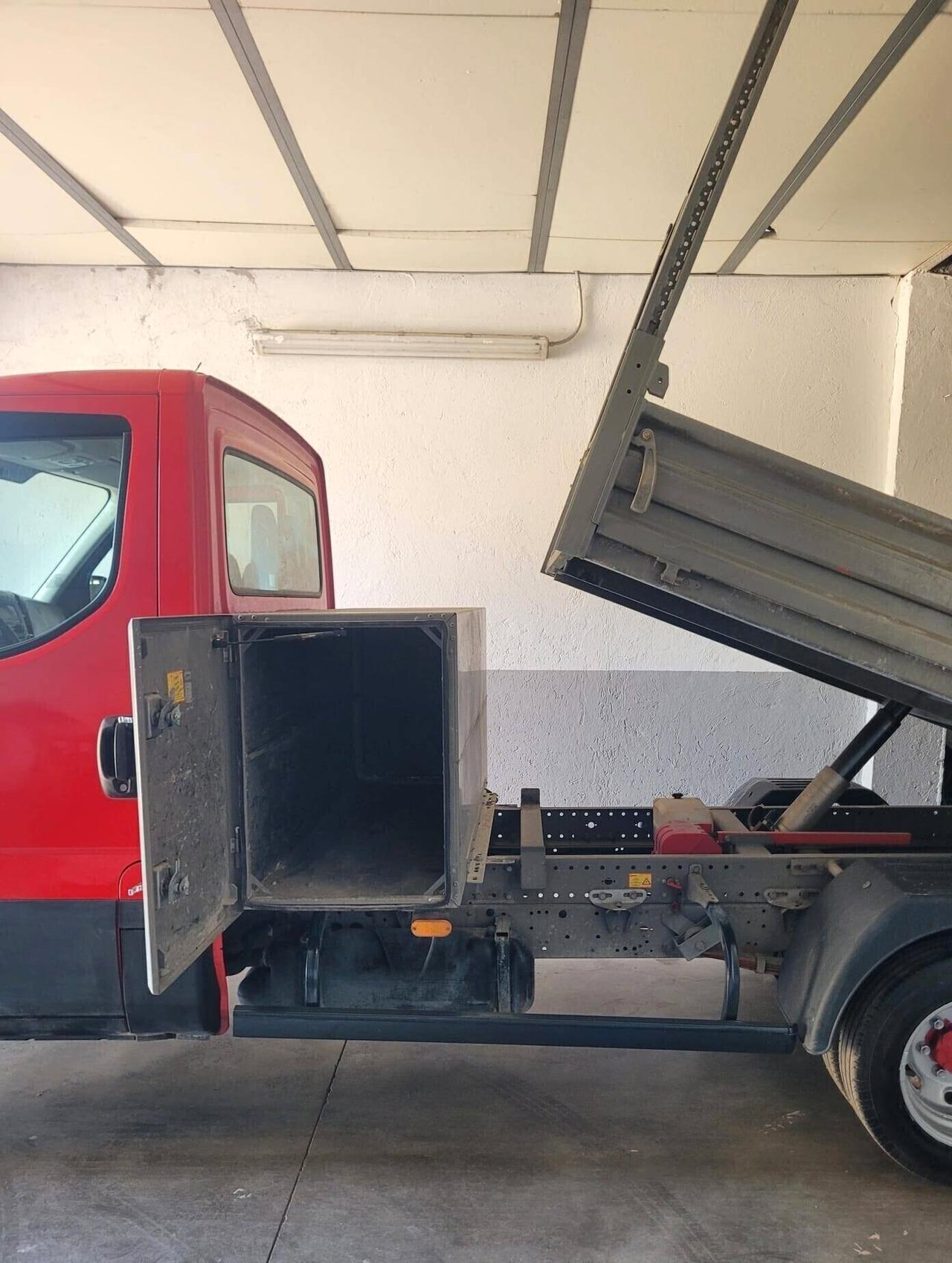 IVECO DAILY RIBALTABILE 35-120 85kW