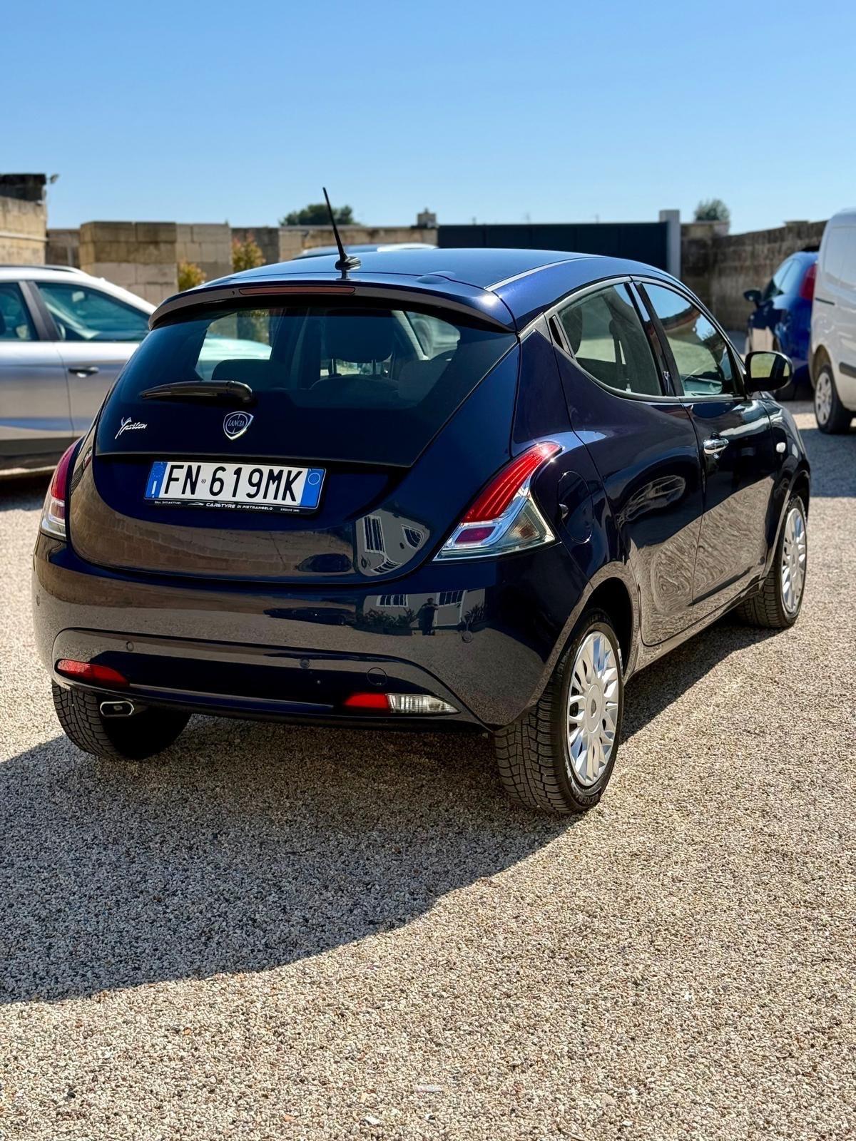 Lancia Ypsilon 1.3 MJT 16V 80 CV 5 porte S&S Gold