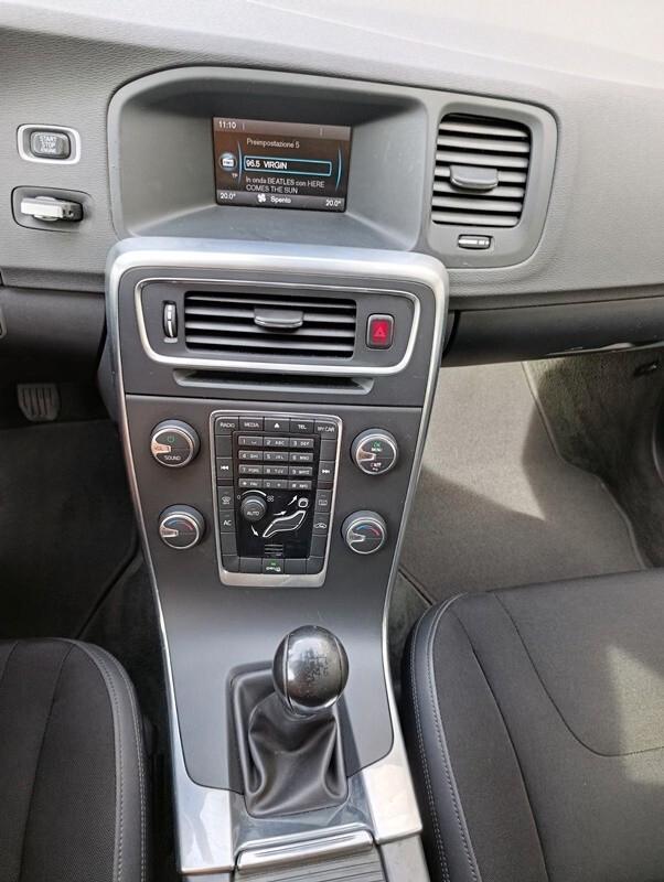Volvo V60 DRIVe SOLO 129000 KM