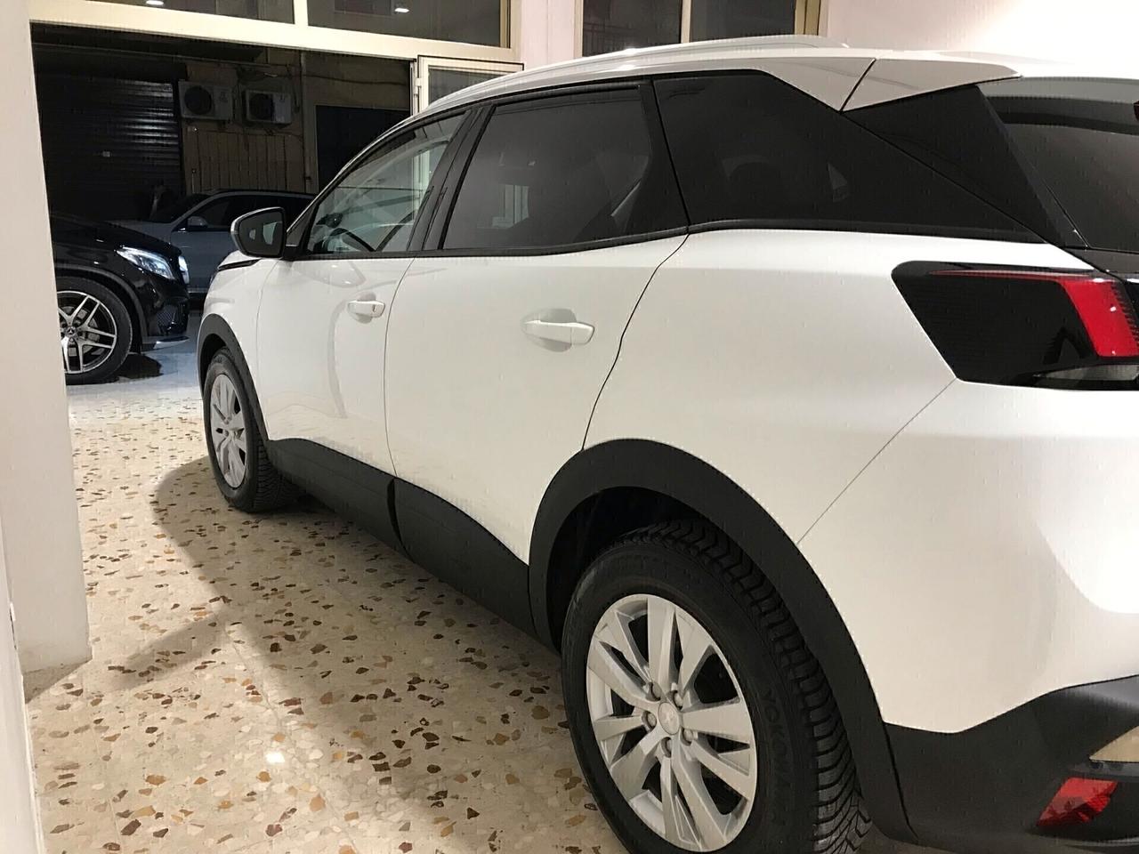 Peugeot 3008 PureTech 130cv Allure km108000 certificati