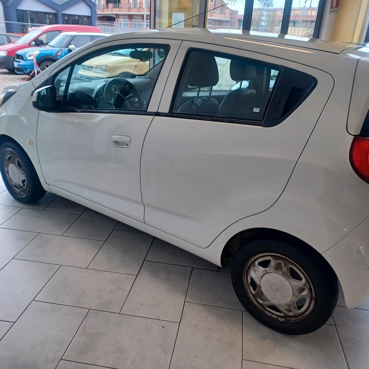 98.298 KM SPARK 1.0 GPL DI FABBRICA