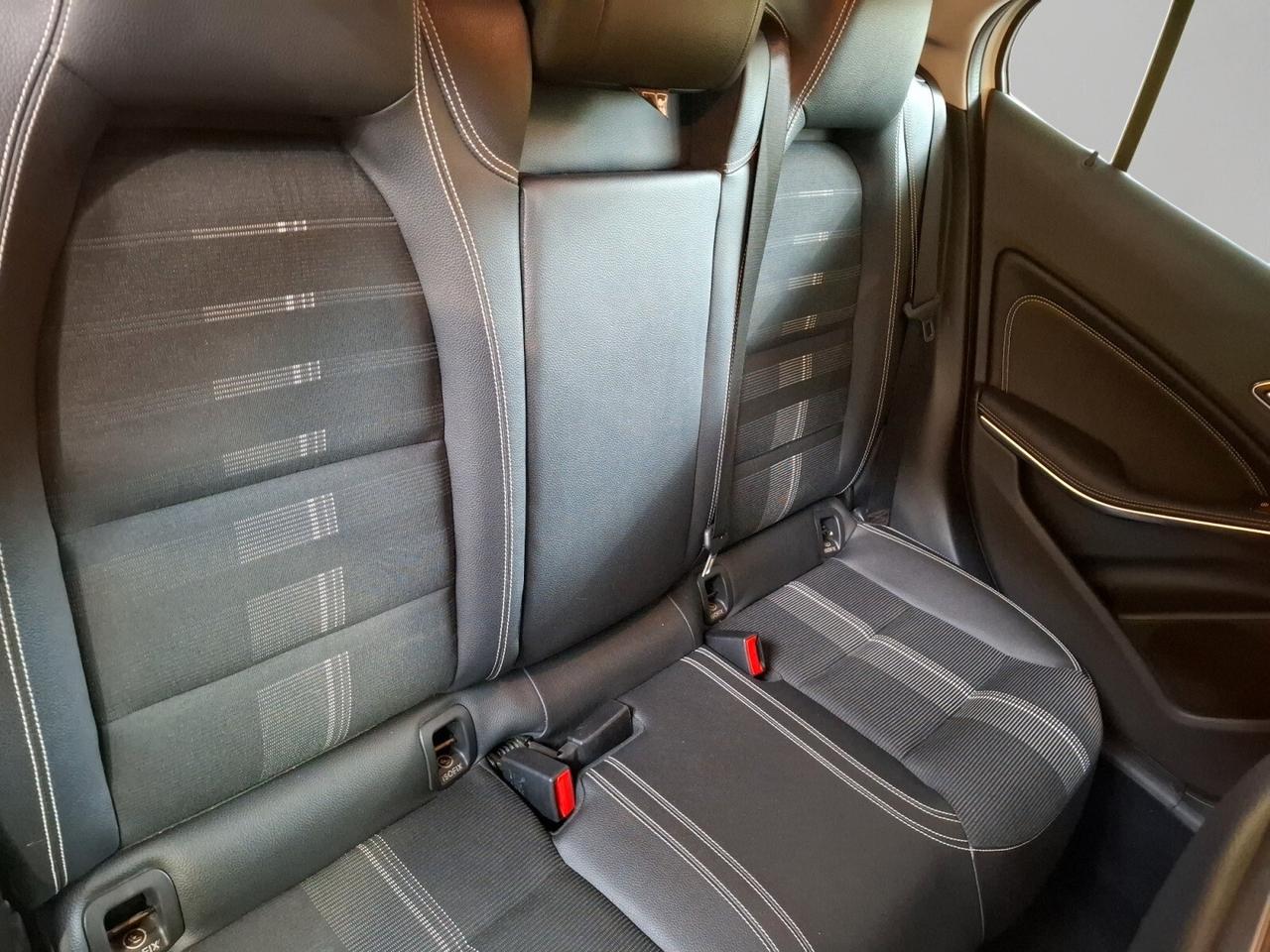 Mercedes-benz GLA 200 GLA 200 d Automatic 4Matic Premium