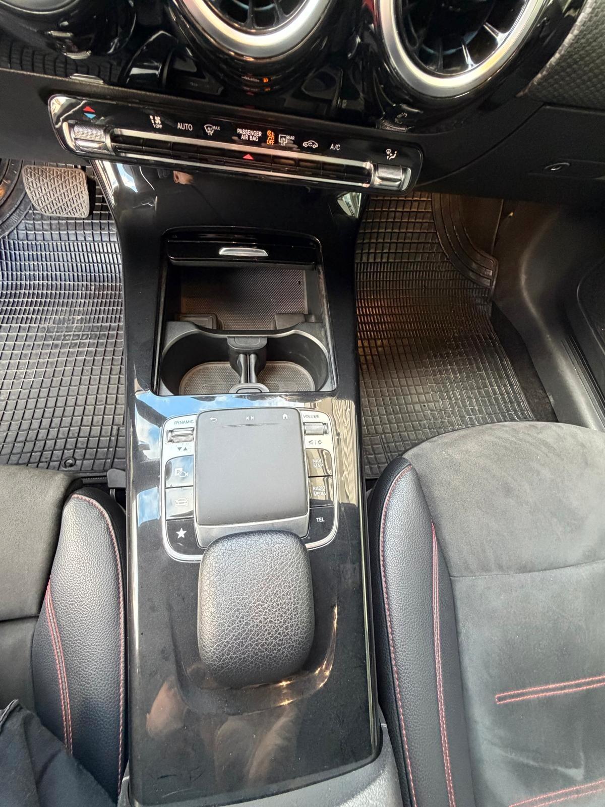 Mercedes-benz A 180d Amg Line