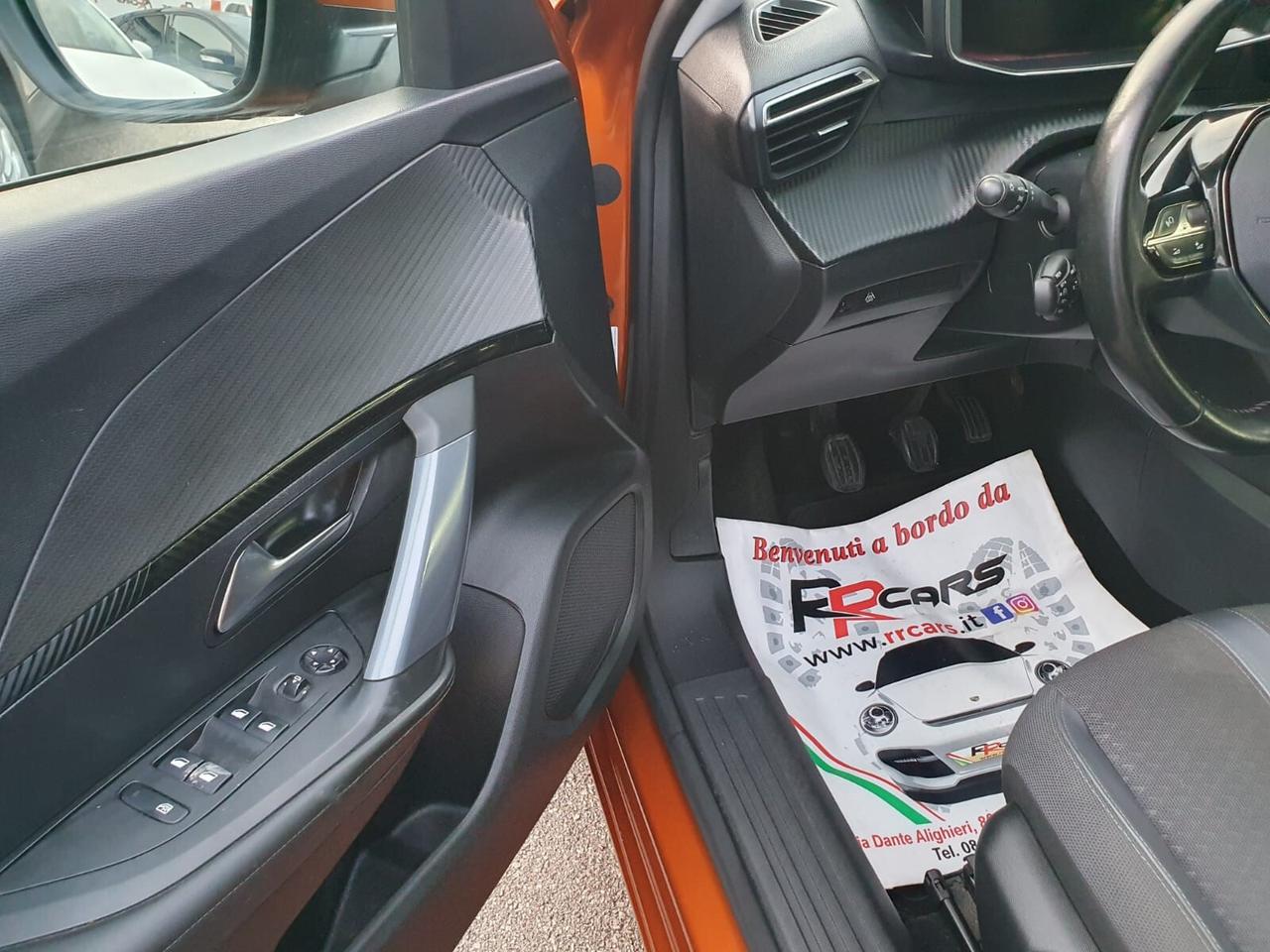 Peugeot 2008 BlueHDi 100 S&S Allure