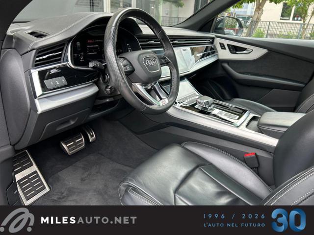 AUDI Q8 50 TDI 3x Sline Pano 7 anni garanzia ?990/mese