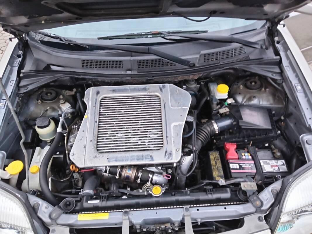 Nissan X-Trail 2.2 dci Urban Plus FL