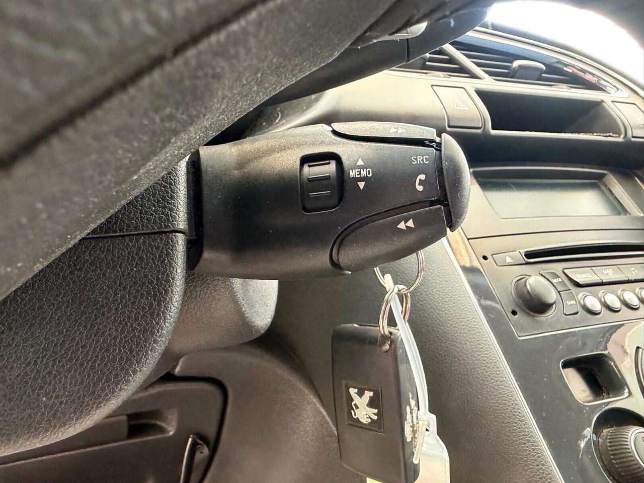 PEUGEOT 3008 STYLE 1.6 DIESEL 115CV AUTOMATICA