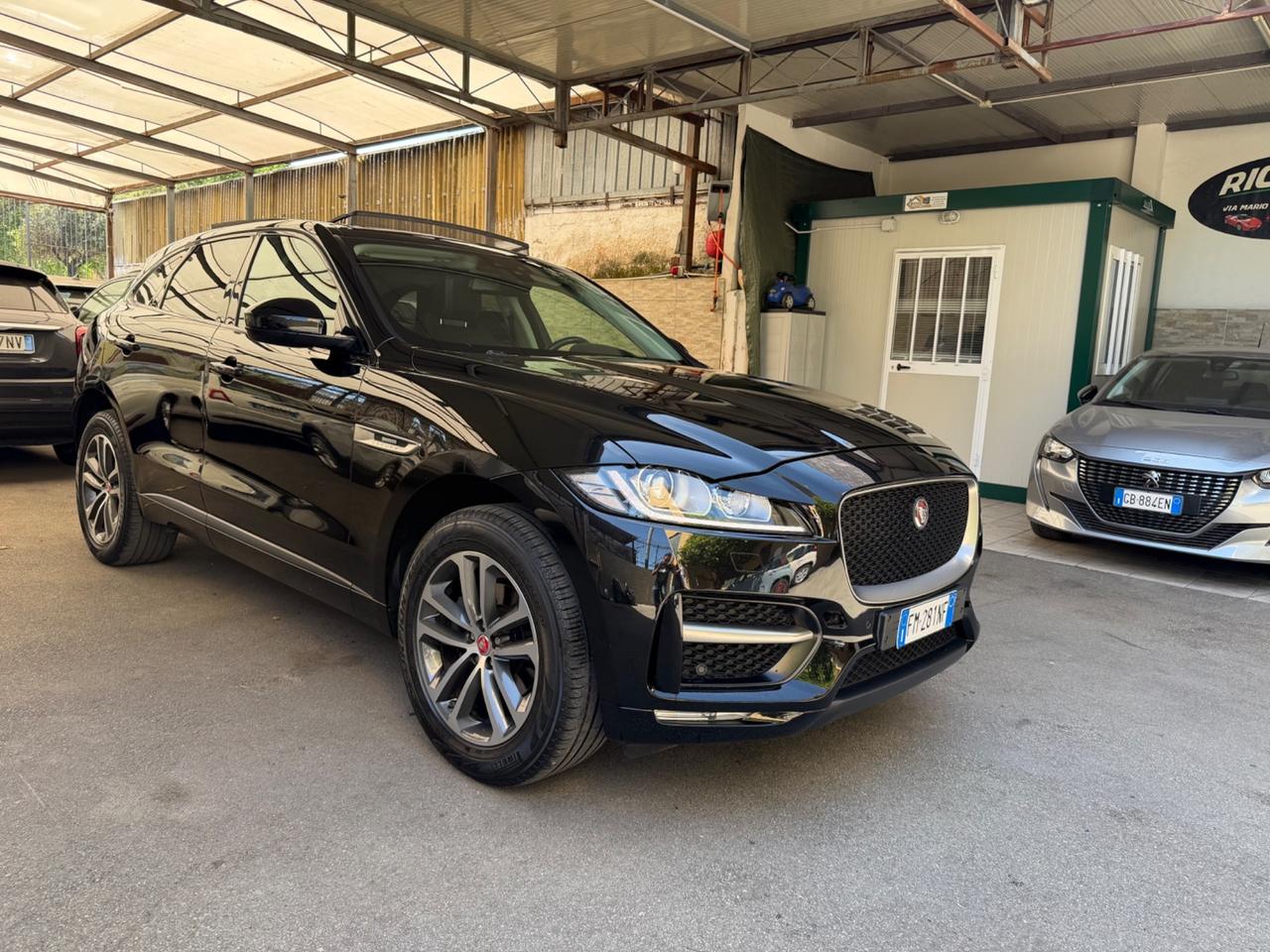 Jaguar F-Pace 2.0 D 180 CV R-Sport 2018