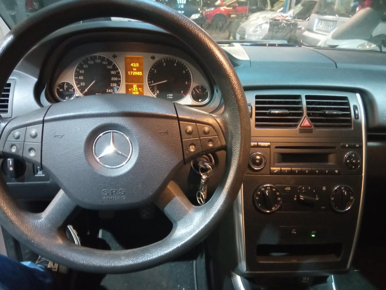 Mercedes-benz B 180 BlueEFFICIENCY Sport 116CV