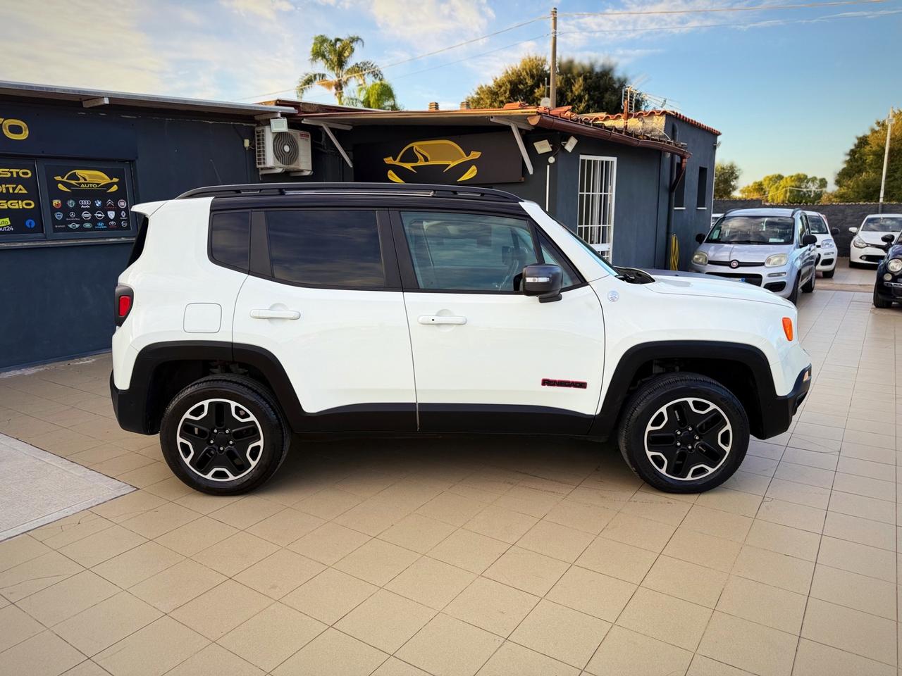 Jeep Renegade 2.0 Mjt 170CV 4WD Active Drive Low Trailhawk