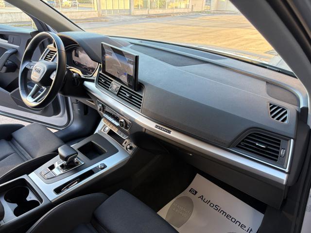 AUDI Q5 SPB SPORTBACK 40 TDI quattro S tronic Business Ad.