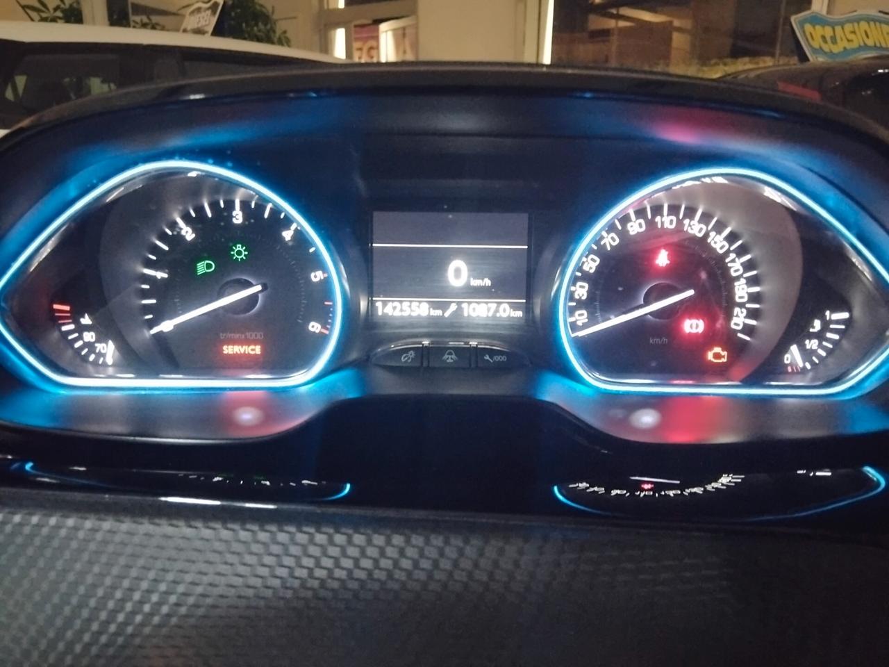 Peugeot 2008 1.6 Blue-HDi 120cv Allure