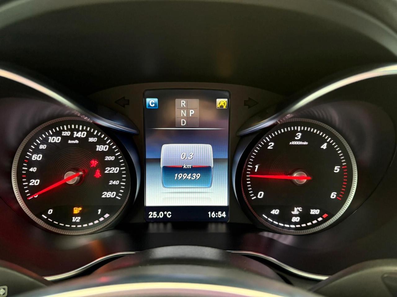 Mercedes-benz GLC 220 d 4Matic Premium