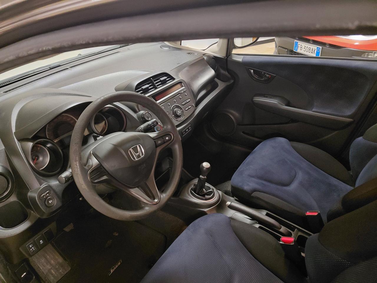 HONDA JAZZ ANNO 2012 BZ 1.2 ADATTA NEOPATENTATI KM 170 MILA