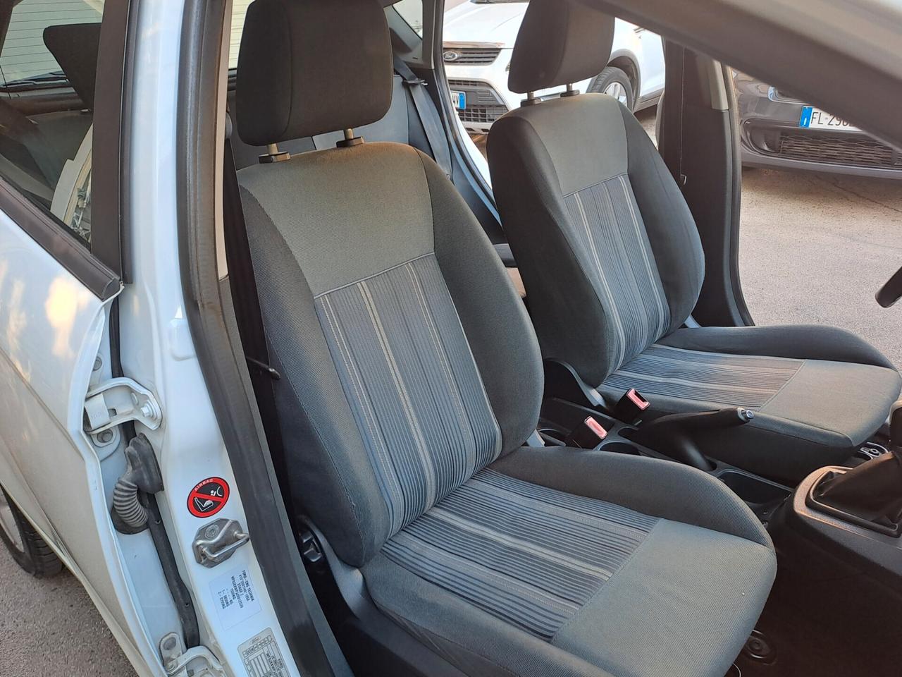 Ford Fiesta 1.4 5 porte Bz.- GPL Titanium